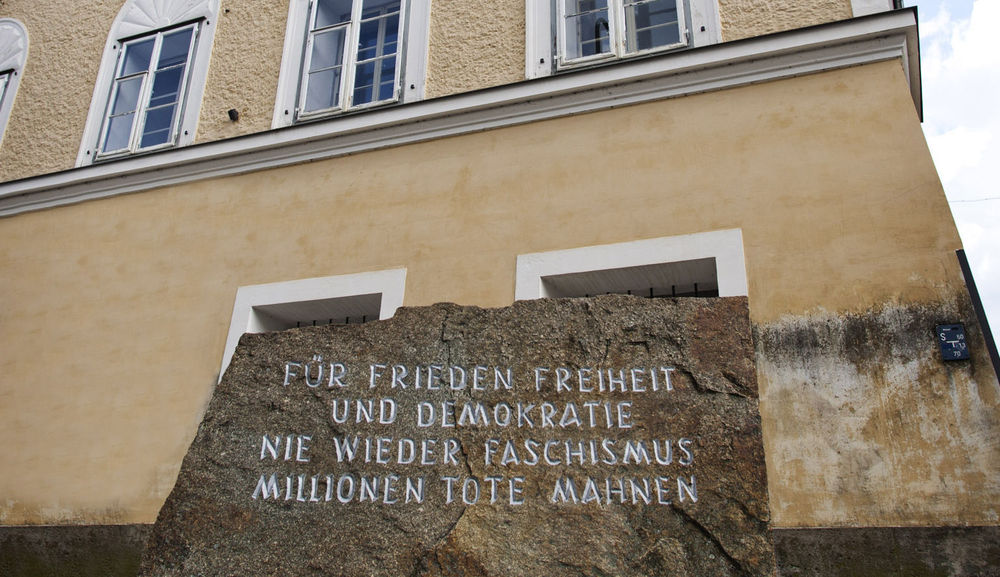 Braunau - Hitler-Geburtshaus • NEWS.AT